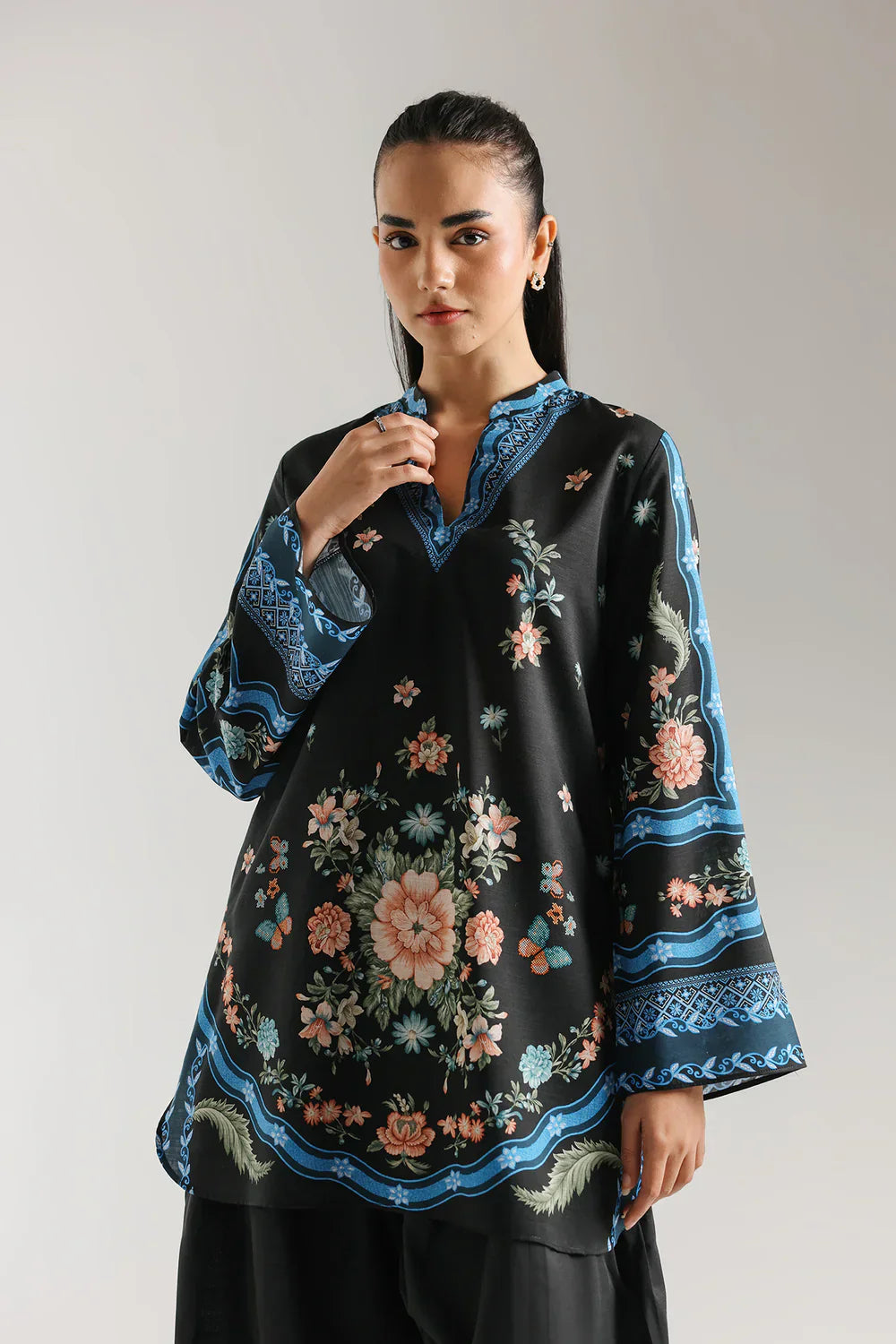 Black Floral Printed 2 Piece (Shirt aur Trouser)