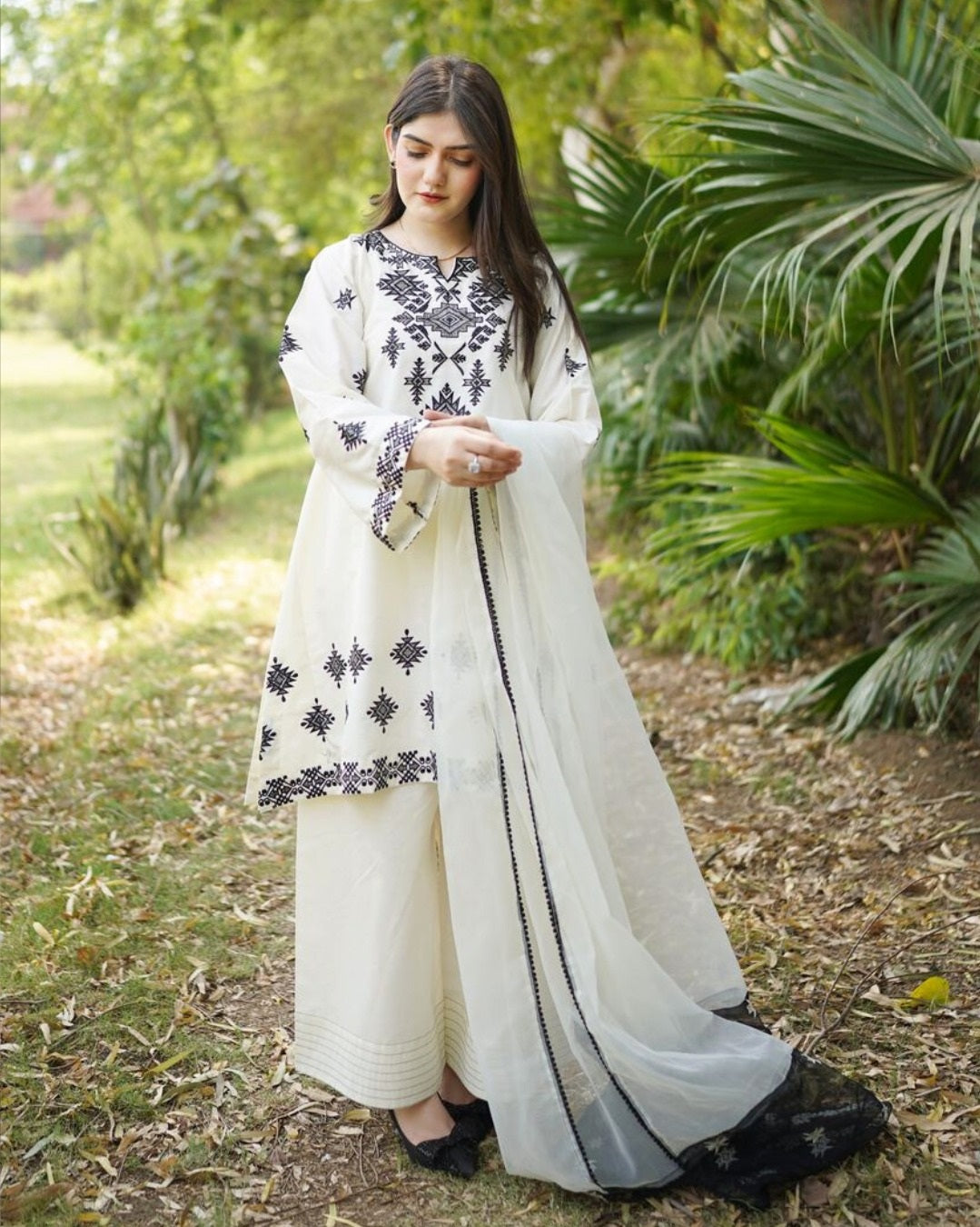 Embroidered Cotton Farshi Set 3-Piece