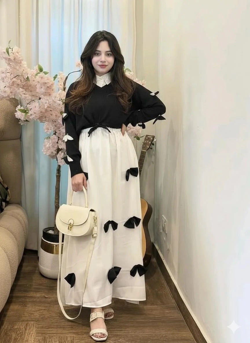 Sleeves Top With Contrast Bow